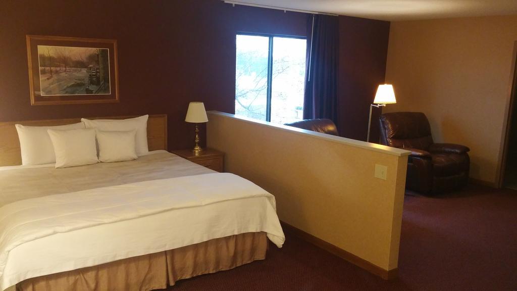 Econo Lodge Maquoketa Екстериор снимка