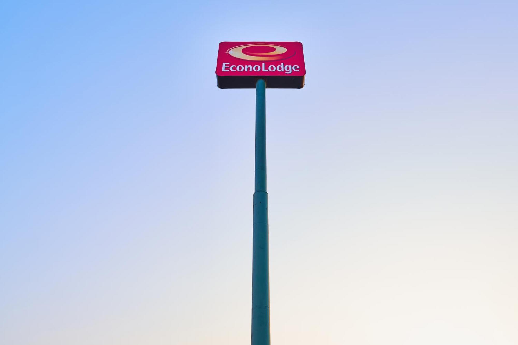 Econo Lodge Maquoketa Екстериор снимка